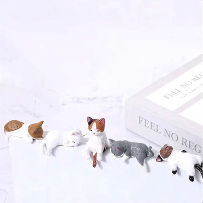 Hand-Painted Mini Cat Desk Figurines - Set of 5 Cute Cartoon Kitty Companions