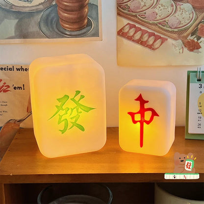 Cute Mahjong LED Night Light 🀄️ Aesthetic Room Decor & Creative Ambient Lamp ✨ Kawaii Silicone Bedside Light, Unique Novelty Gift for Game Lovers 🎁