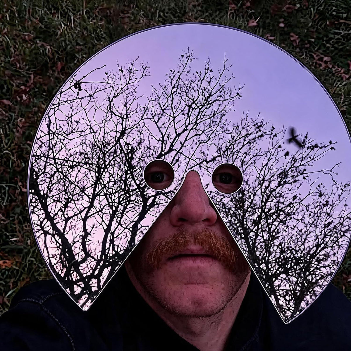 Futuristic Reflective Mirror Mask | Avant-Garde Head-Mounted Photo Prop & Party Headwear